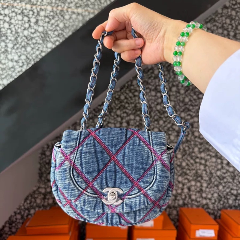 Chanel 全膜牛仔馬鞍-0