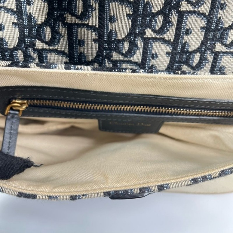 sh smd zzz DIOR迪奧 Saddle 老花滿印Oblique刺繡 藍色手提腋下馬鞍包 時尚百搭-18