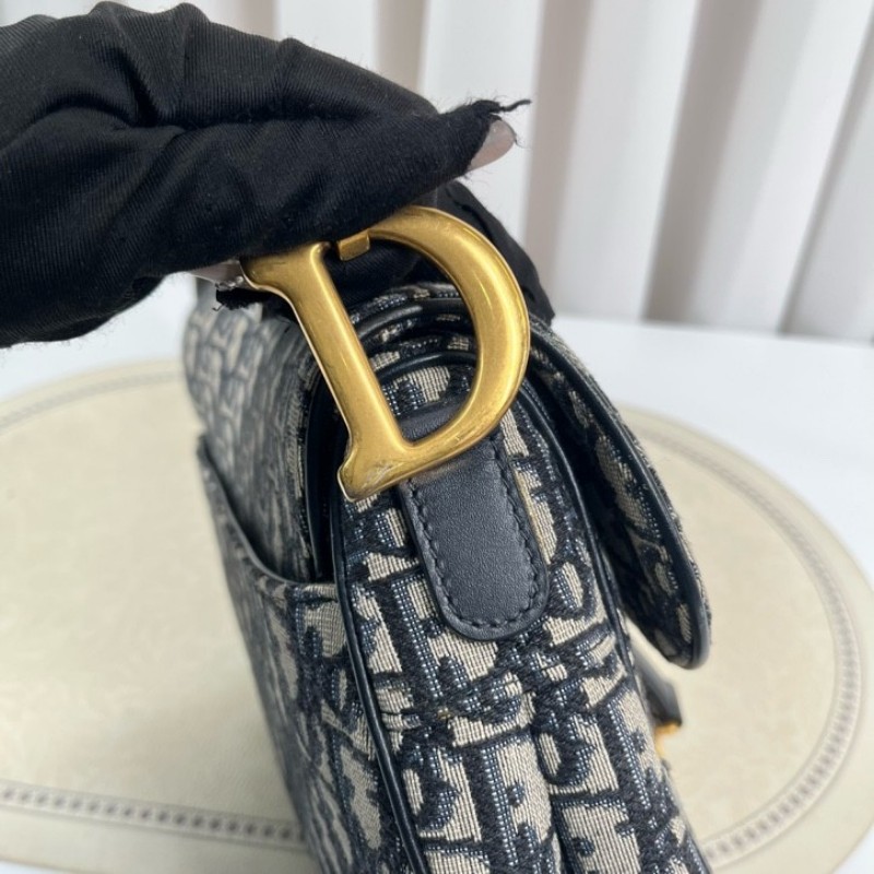 sh smd zzz DIOR迪奧 Saddle 老花滿印Oblique刺繡 藍色手提腋下馬鞍包 時尚百搭-21