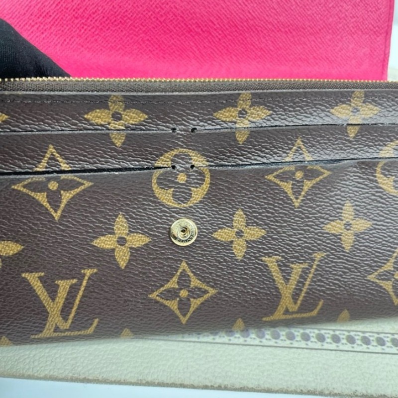 LV路易威登 經典老花logo小花長款錢包 玫紅色內裡 配小花裝飾 內裡卡位多 有隔層 容量大-29