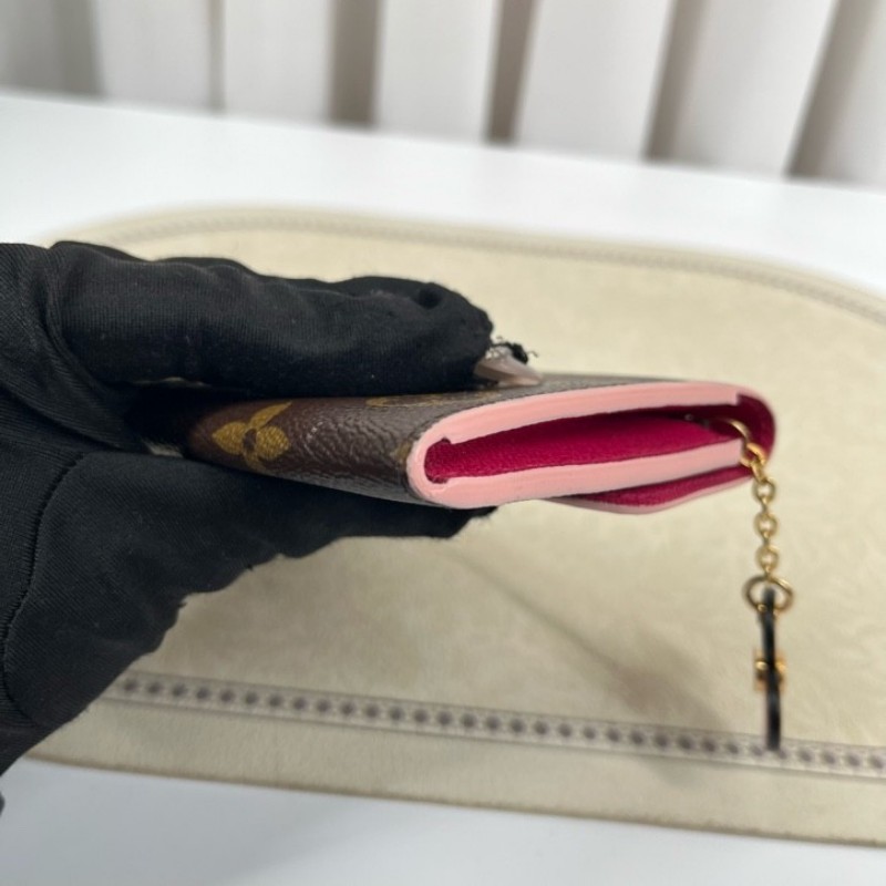 LV路易威登 經典老花logo小花長款錢包 玫紅色內裡 配小花裝飾 內裡卡位多 有隔層 容量大-34