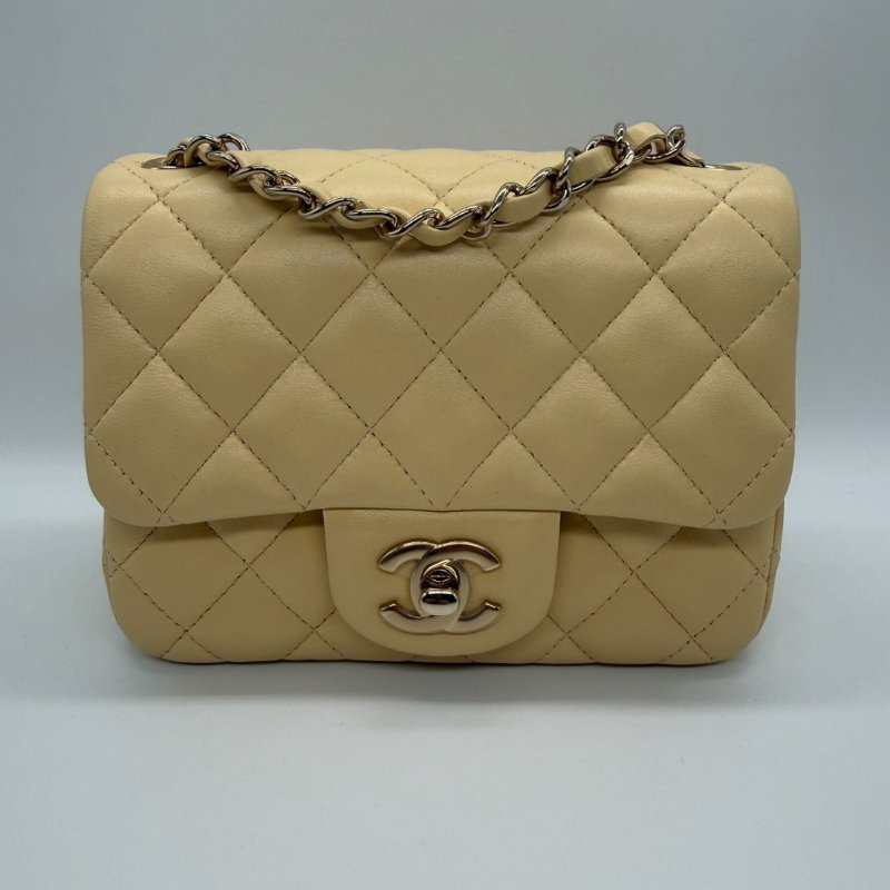 CHANEL 小雞黃羊皮金扣方胖子# 30開-0