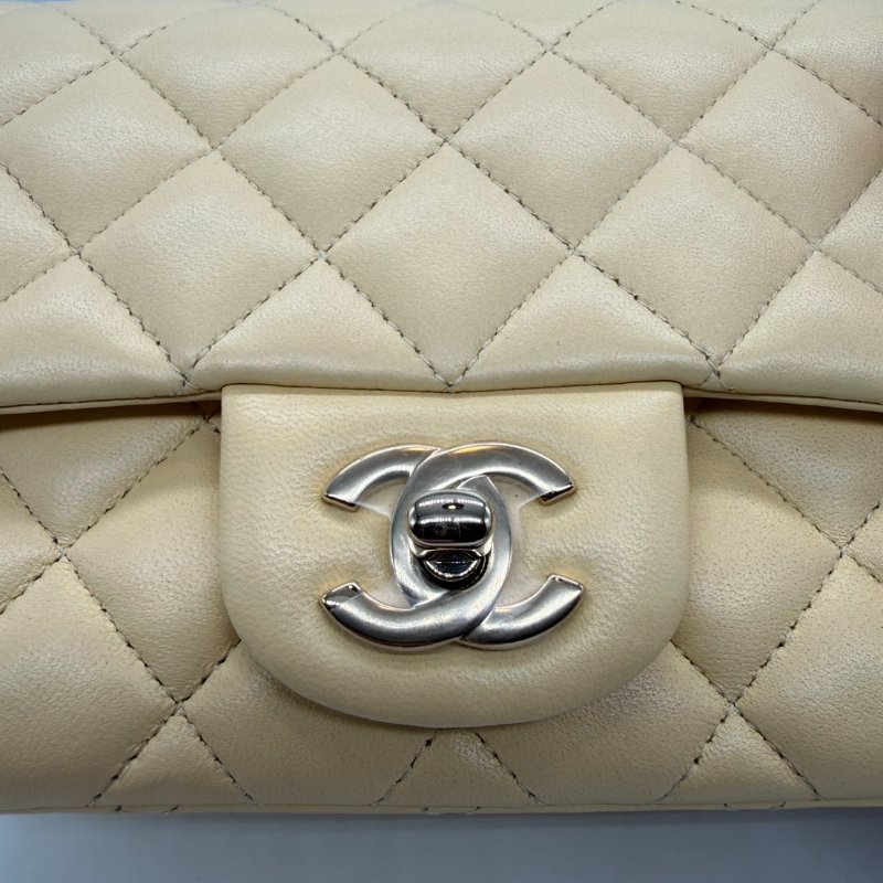 CHANEL 小雞黃羊皮金扣方胖子# 30開-14