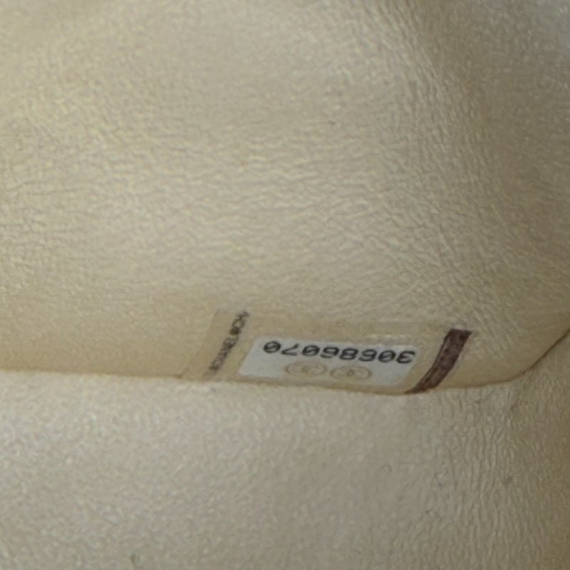 CHANEL 小雞黃羊皮金扣方胖子# 30開-18