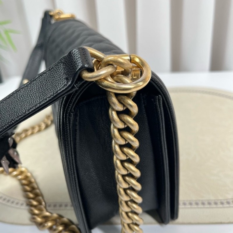 CHANEL香奈儿 晶片款 LEBOY 黑色金扣菱格翻蓋包 單肩斜挎包 內裡整潔 容量剛好-14