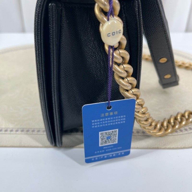 CHANEL香奈儿 晶片款 LEBOY 黑色金扣菱格翻蓋包 單肩斜挎包 內裡整潔 容量剛好-24