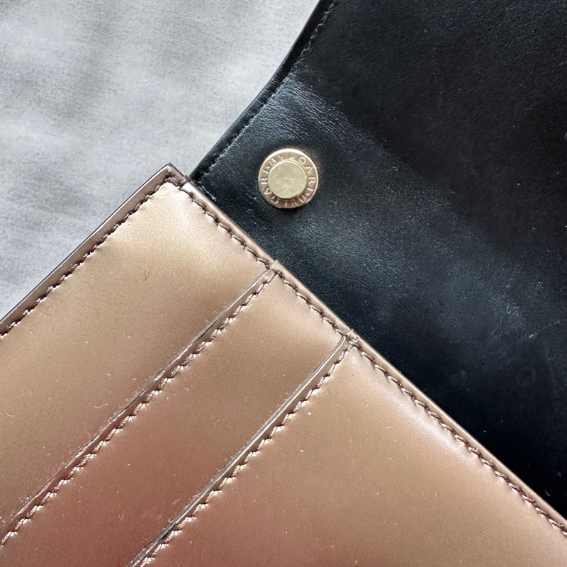 【絕美香檳金】BVLGARI 寶格麗 Serpenti Forever 經典蛇頭包-4