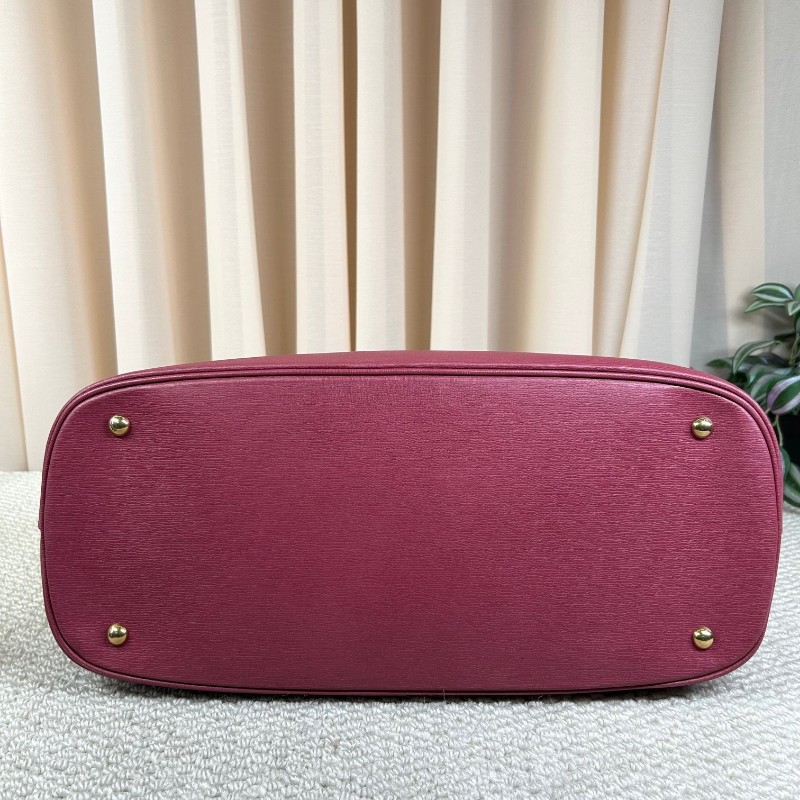 Gucci古馳馬銜扣牛皮包 配肩帶可單肩斜挎手提 內裡米白色 做工精緻 容量大 日常通勤百搭-10