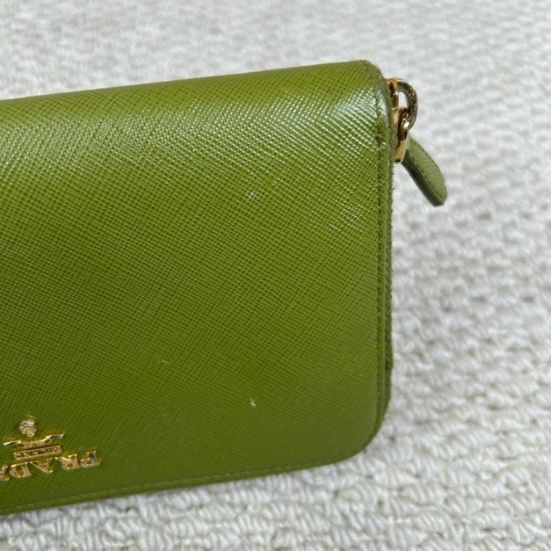 PRADA普拉達綠色長款錢包 拉鍊開合 卡位多 容量足 日常攜帶方便百搭-4