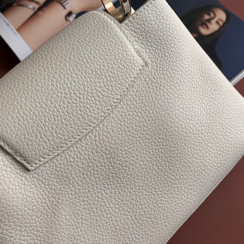 限定款 ::Louis Vuitton:: M59883 Capucines BB 米白x鵝黃色 手提包 斜背包 兩用包 彩色背帶-11