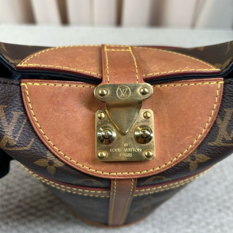 sh smd ZZZ LV路易威登Duffle系列老花薯條包 可手提單肩斜挎 造型感太強了 背上秒變時髦精 大小容量也非常友好-24