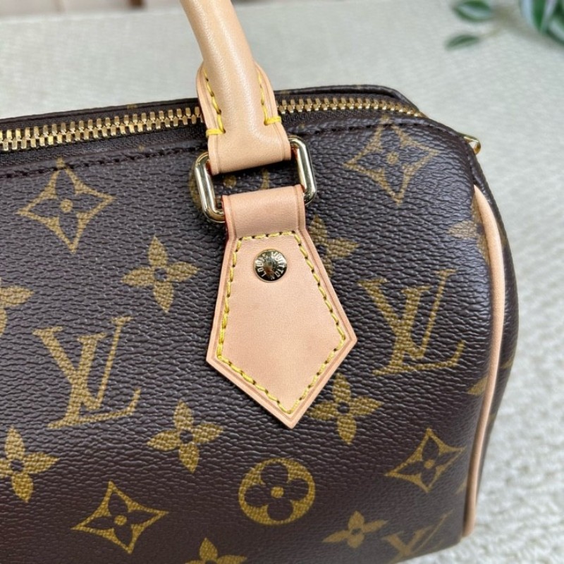 sh smd ZZZ LV路易威登Speedy20 經典老花手提單肩斜挎包 性價比超高 容量合適 配米寬肩帶 輕便又能裝-29