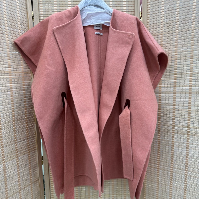 Hermes愛馬仕 全新吊牌 34碼 粉紅羊絨斗篷外套-0