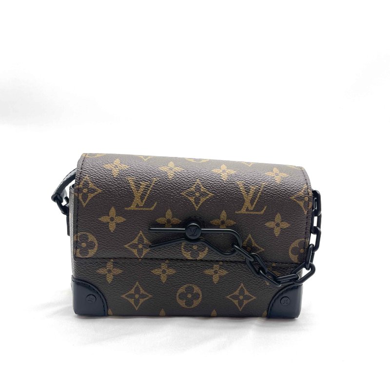 LV字紋Steomer斜背包-0