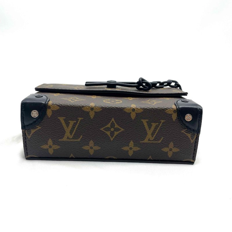 LV字紋Steomer斜背包-2