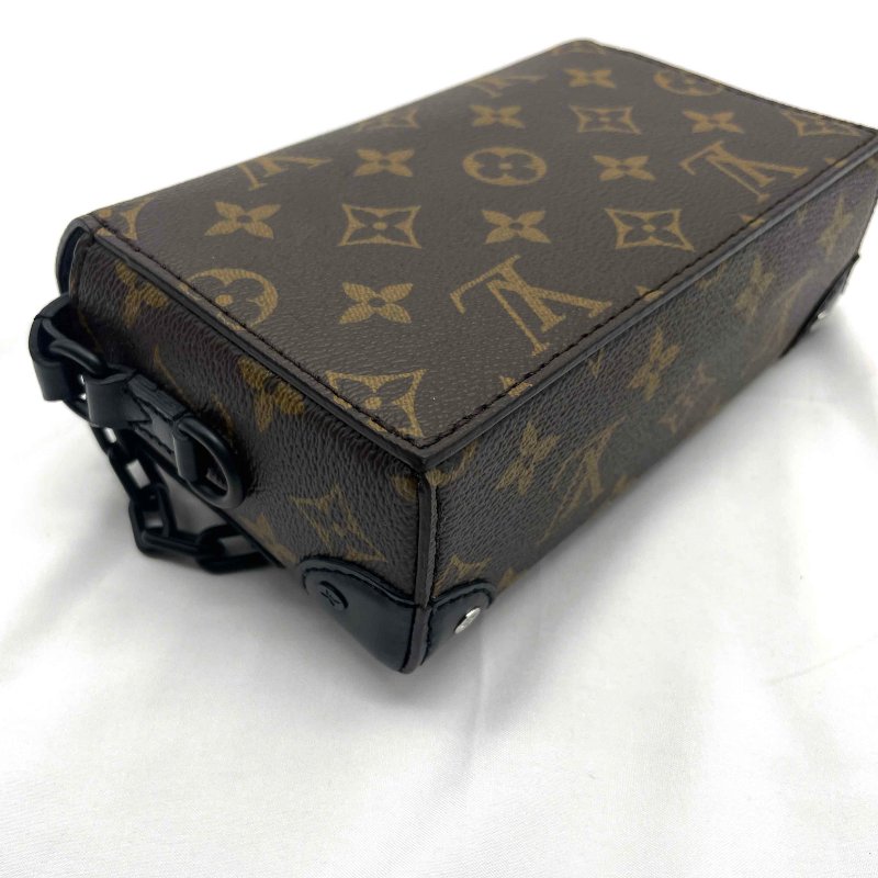 LV字紋Steomer斜背包-5