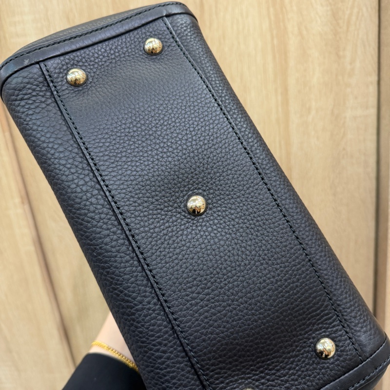 Gucci 黑牛皮淡金釦Soho Tote S號手提斜背托特包-6