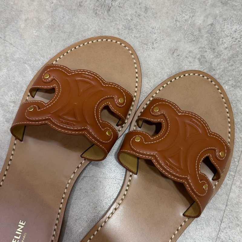 Celine 咖牛皮Marina凱旋門拖鞋-5