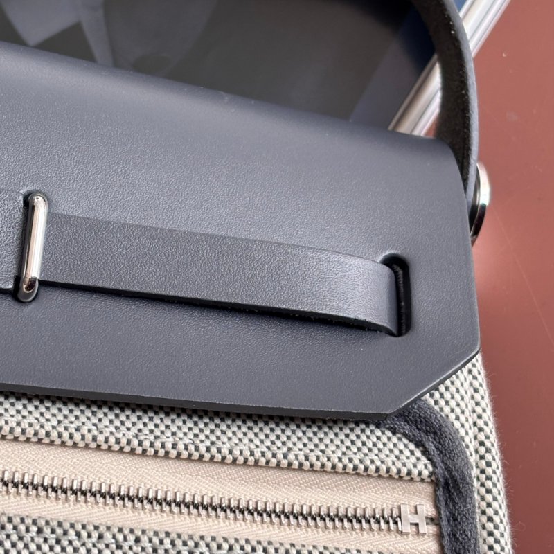 ::HERMES::W刻 MINI HERBAG20 石板灰皮革 帆布斜背包-9