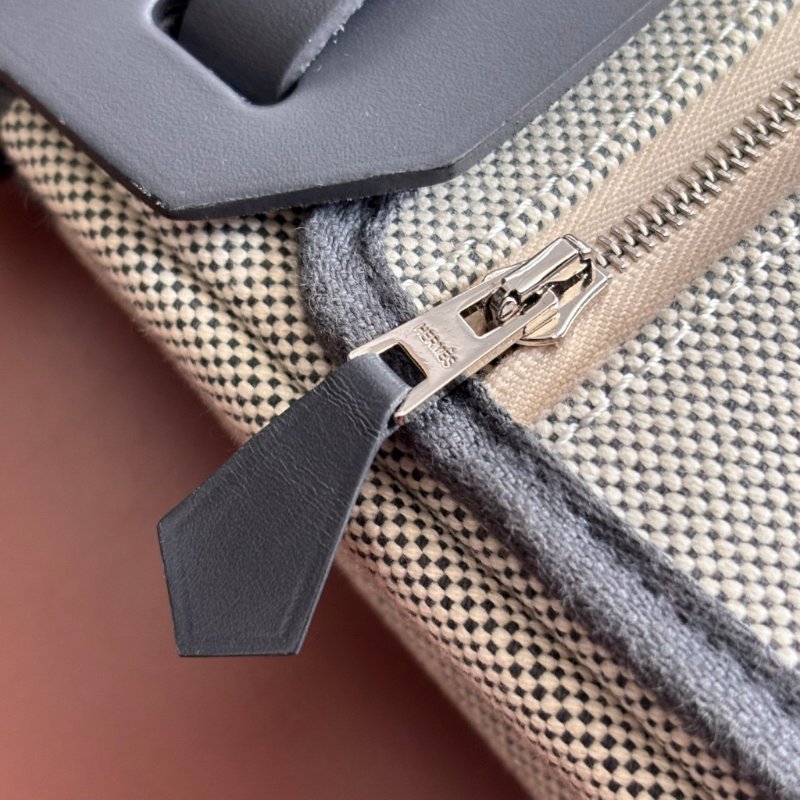 ::HERMES::W刻 MINI HERBAG20 石板灰皮革 帆布斜背包-12
