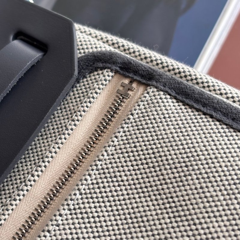 ::HERMES::W刻 MINI HERBAG20 石板灰皮革 帆布斜背包-14