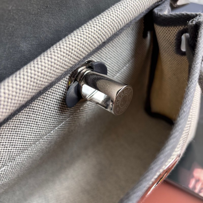 ::HERMES::W刻 MINI HERBAG20 石板灰皮革 帆布斜背包-33