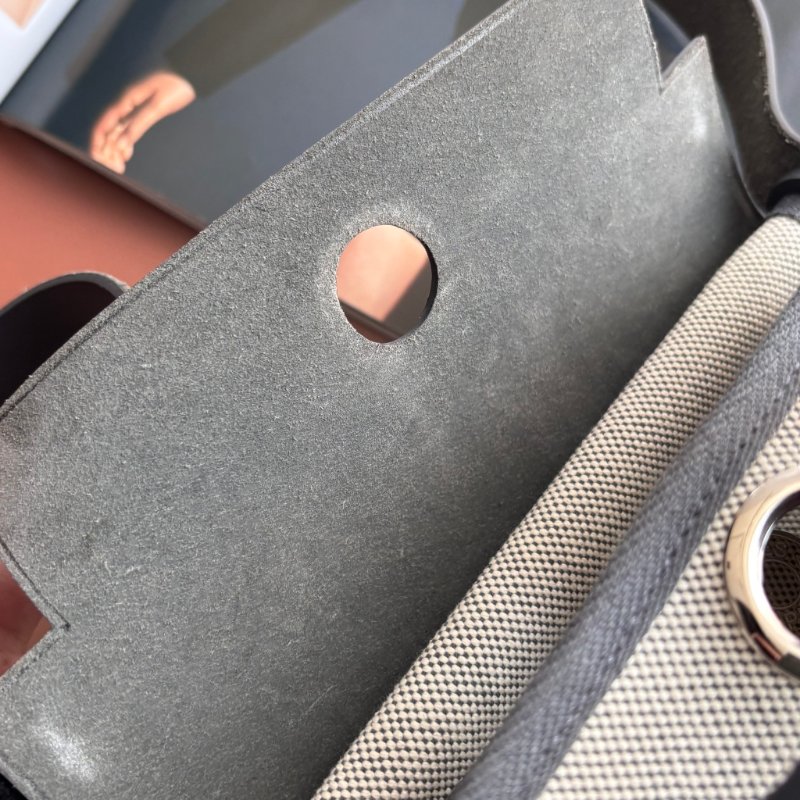 ::HERMES::W刻 MINI HERBAG20 石板灰皮革 帆布斜背包-39
