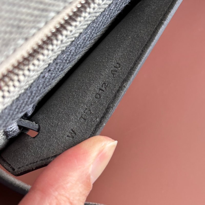 ::HERMES::W刻 MINI HERBAG20 石板灰皮革 帆布斜背包-41