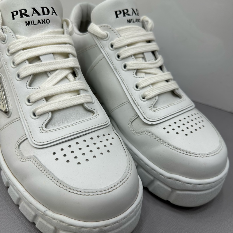 Prada普拉達 Fly Block小白鞋 7 號 /42碼-2