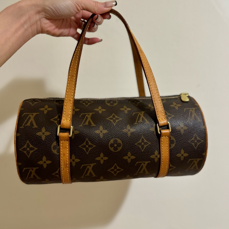 新上架❤️🔥LV Papillon 巴比隆26🤎有塵袋🤎老花圓筒包-11