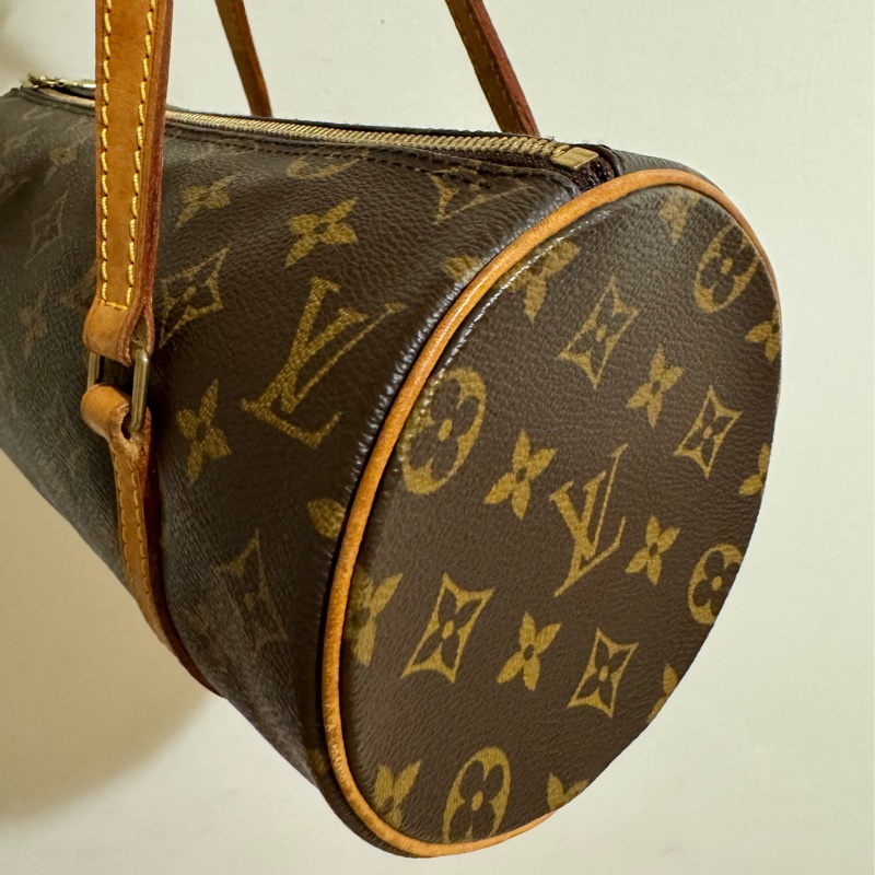 新上架❤️🔥LV Papillon 巴比隆26🤎有塵袋🤎老花圓筒包-21