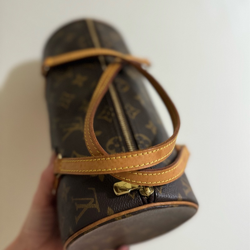 新上架❤️🔥LV Papillon 巴比隆26🤎有塵袋🤎老花圓筒包-37