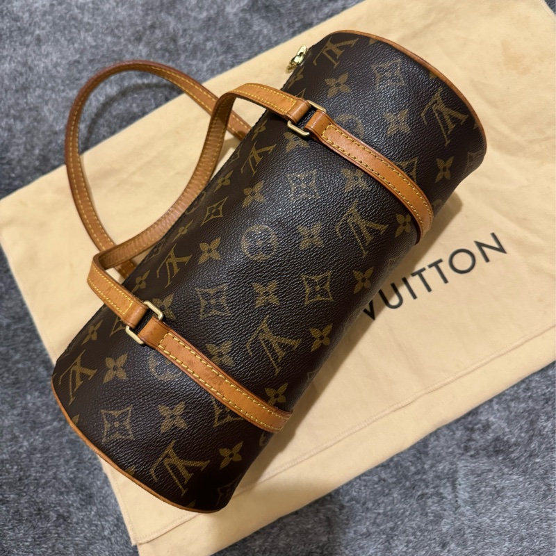 新上架❤️🔥LV Papillon 巴比隆26🤎有塵袋🤎老花圓筒包-40