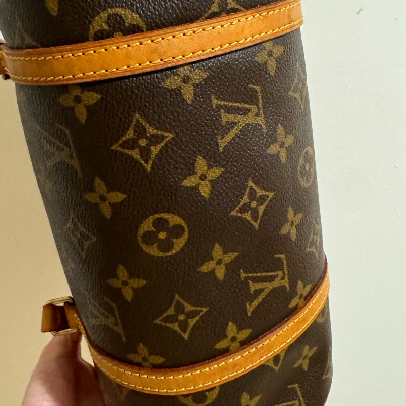 新上架❤️🔥LV Papillon 巴比隆26🤎有塵袋🤎老花圓筒包-43