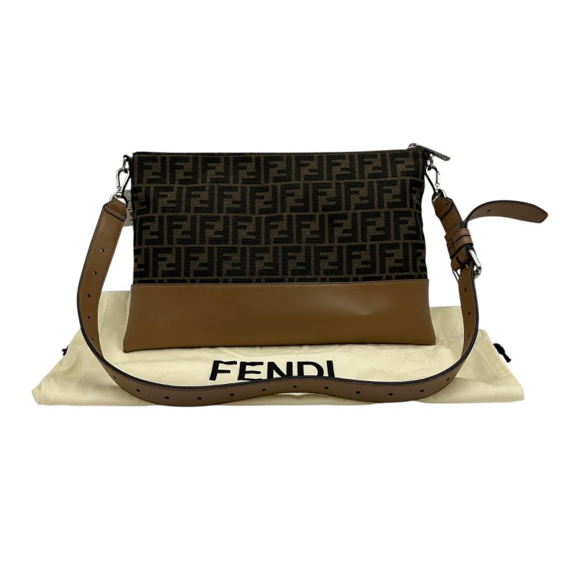 【美收精品】FENDI 老花側背包 C-147【隔月月中將轉賣至日本 上架期限30天】-13