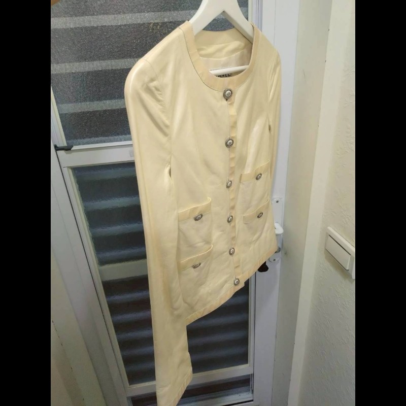 Chanel 珠光膚皮漆皮邊四口袋皮外套-2