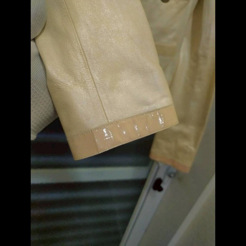 Chanel 珠光膚皮漆皮邊四口袋皮外套-10