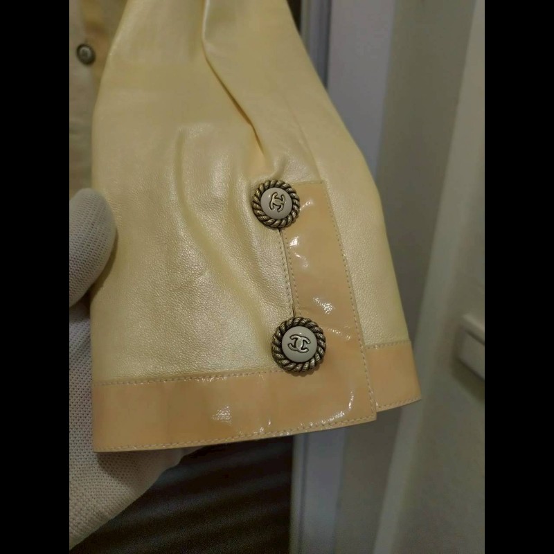 Chanel 珠光膚皮漆皮邊四口袋皮外套-11