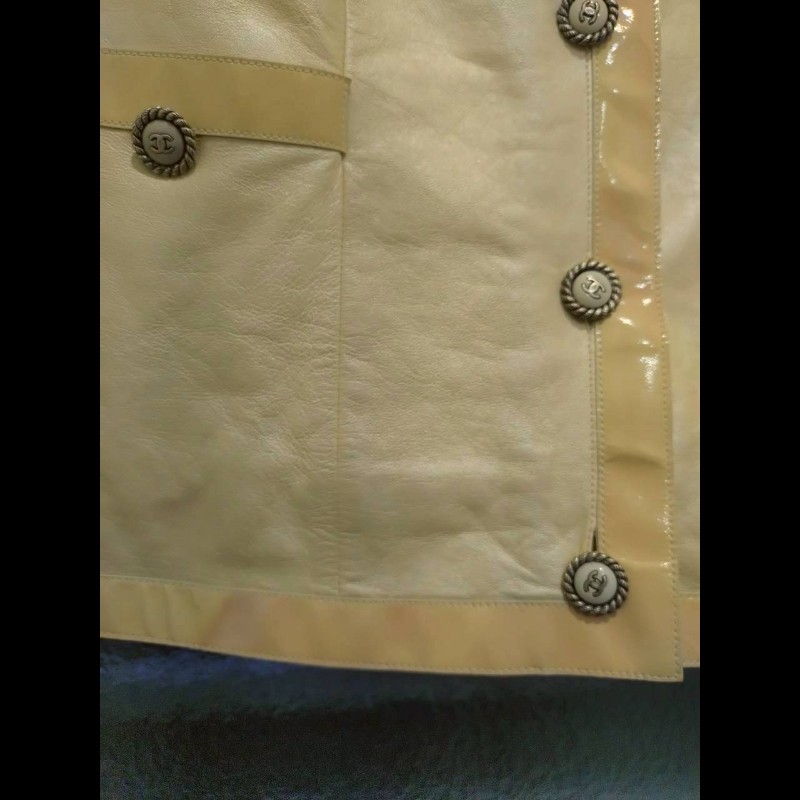 Chanel 珠光膚皮漆皮邊四口袋皮外套-28