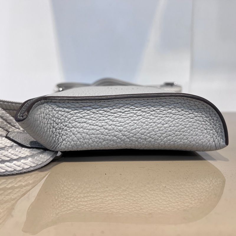 Hermes 冰川藍Togo皮Videpiches銀釦肩斜背包-3