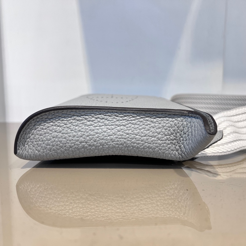 Hermes 冰川藍Togo皮Videpiches銀釦肩斜背包-4