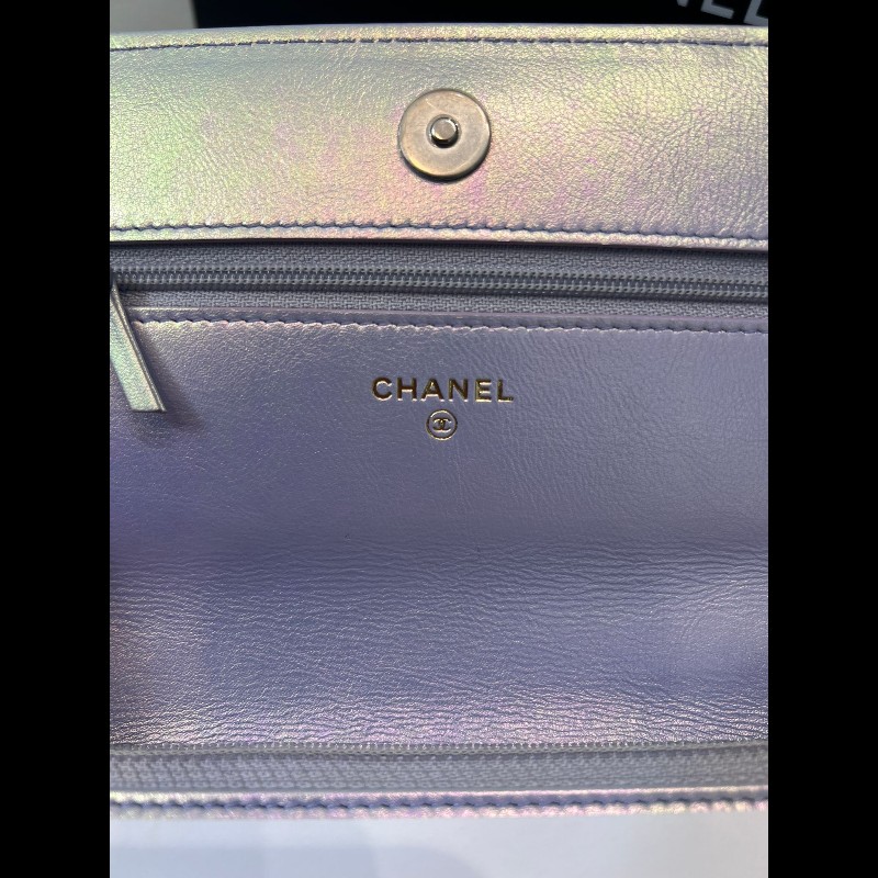 Chanel 19 wallet on chain iridescent-11