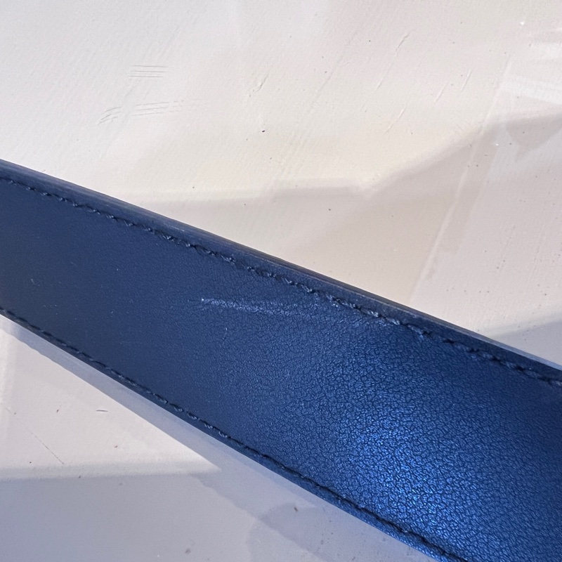 Gucci 黑牛皮Marmont金釦皮帶-1