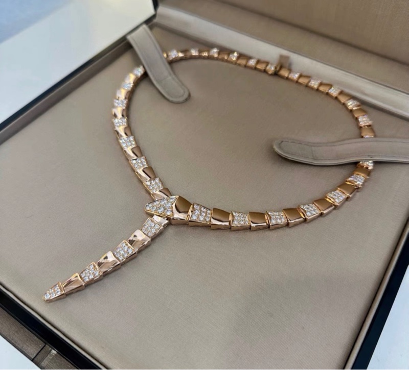 22年有保咭🐍 Bvlgari寶格麗 Serpenti Viper 玫瑰金滿鑽 寬版蛇形 靈蛇 蛇頭項鍊-2