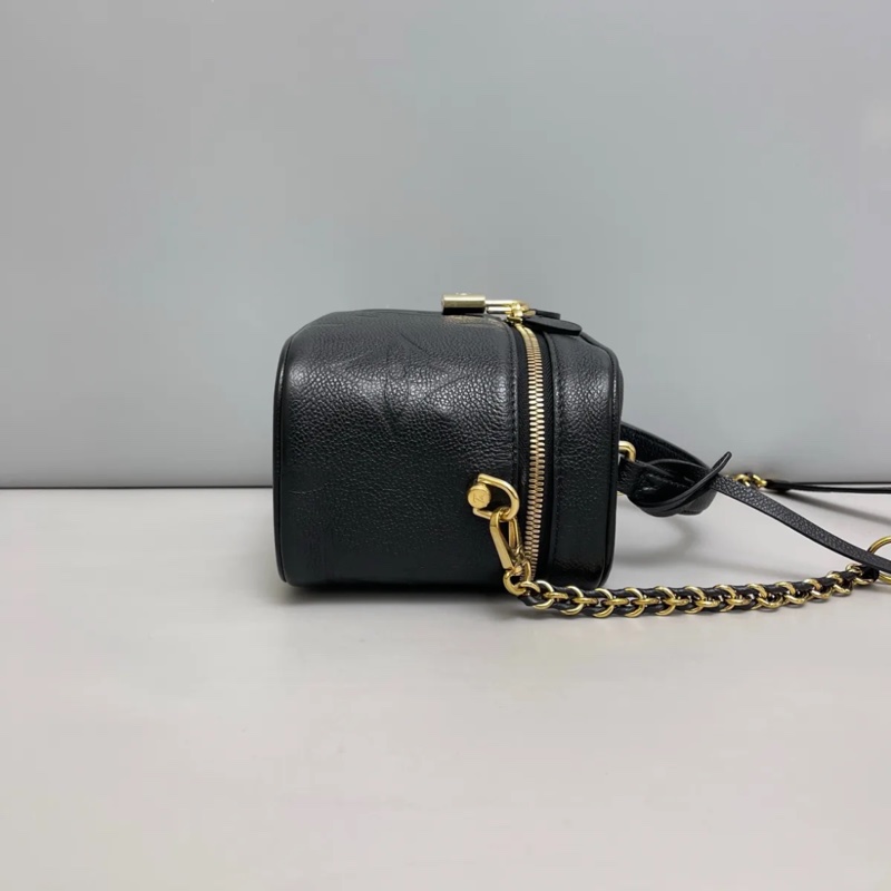 LV路易威登Vanity黑色牛皮壓紋小號化妝包 芯片-4