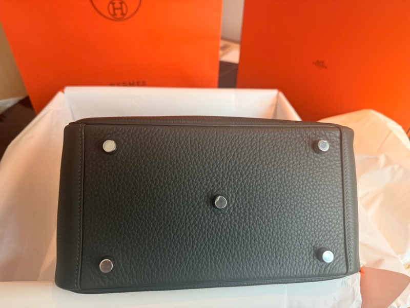 Hermès Lindy 26｜深灰銀扣｜2026 專櫃最新購入K 刻印-4