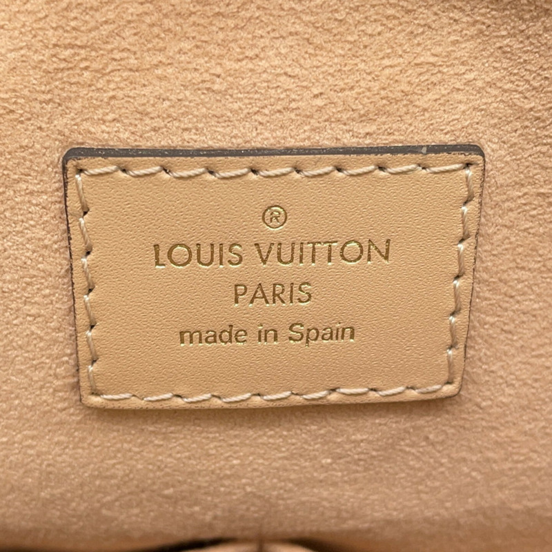 Louis Vuitton Monogram Empreinte V Tote 中型包,2 向肩背包-16