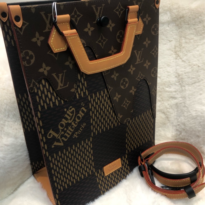 LV x Nigo Monogram Tote Bag 男/女 XC198-8