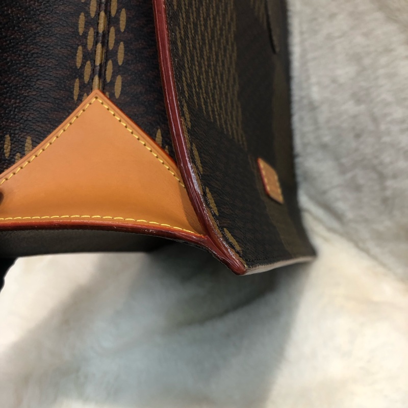 LV x Nigo Monogram Tote Bag 男/女 XC198-10