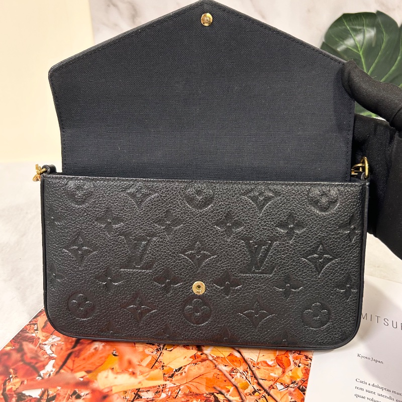 Louis Vuitton LV Felicie Pochette 黑壓紋三合一鏈條包 晶片款-20